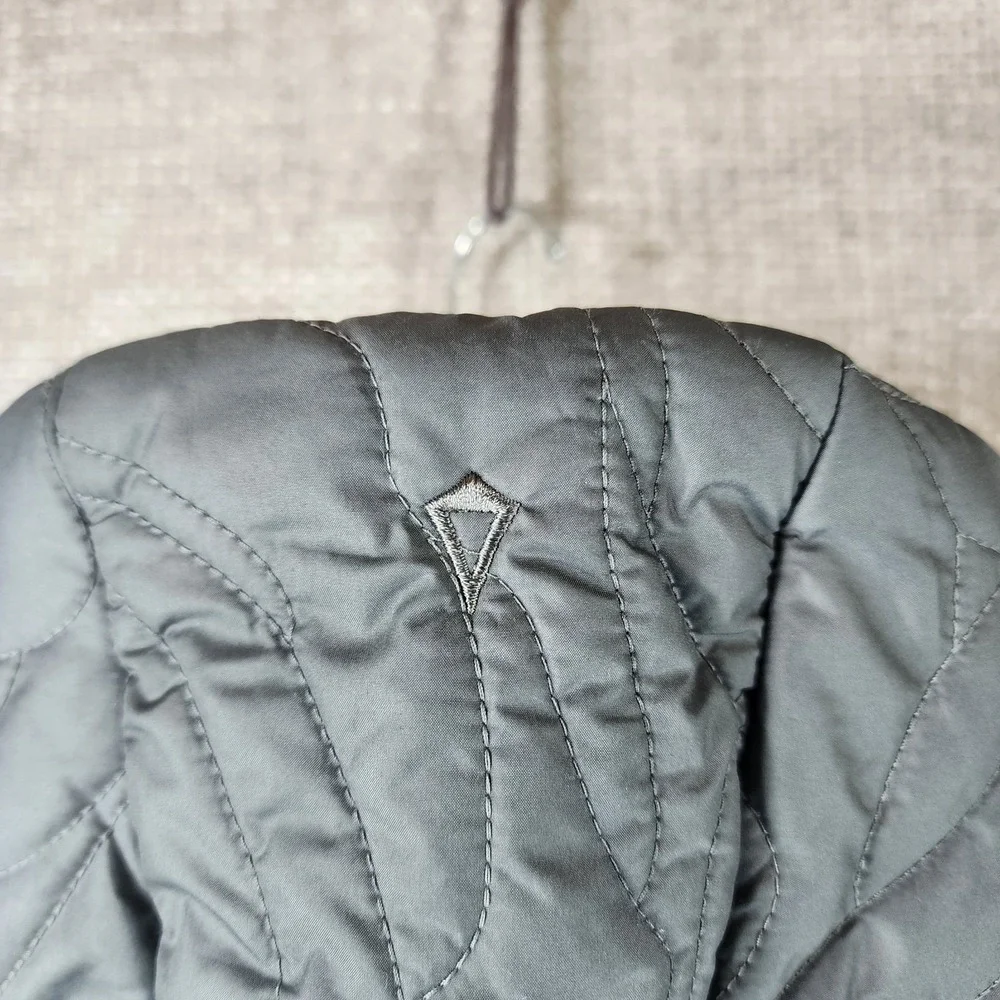 Ivivva by Lululemon Reversible‎ Hooded Puffer Vest Girls 14 Aqua Gray Quilted
